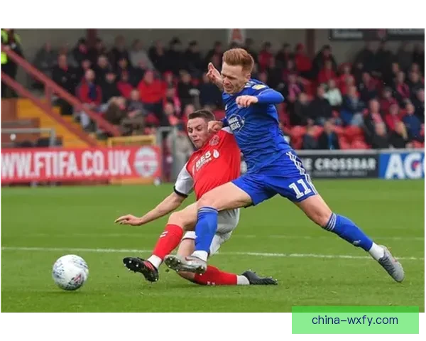 伊普斯2比1吉灵汉姆 比分定格赛场攻防全景解析焦点对决走势复盘 伊普斯2比1吉灵汉姆 比分定格赛场攻防全景解析焦点对决走势复盘