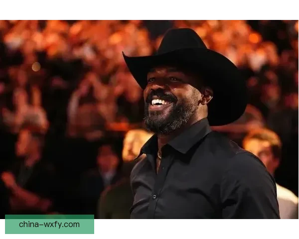 乔恩琼斯对决科米尔的宿命之战与轻重量级王座兴衰史全面解析始末