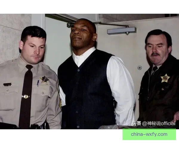 以泰森对阵里迪克鲍第二战为核心的重量级拳坛命运交锋史传奇一夜 以泰森对阵里迪克鲍第二战为核心的重量级拳坛命运交锋史传奇一夜